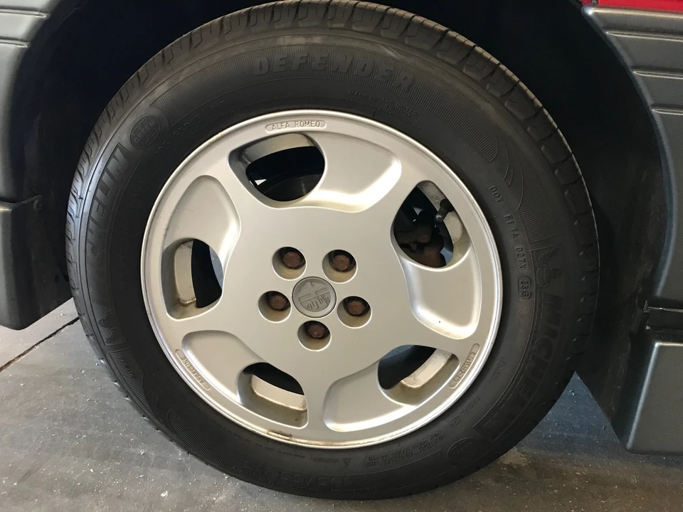 1995 Alfa Romeo 164 Quadrifoglio Verde - Image 23 of 31