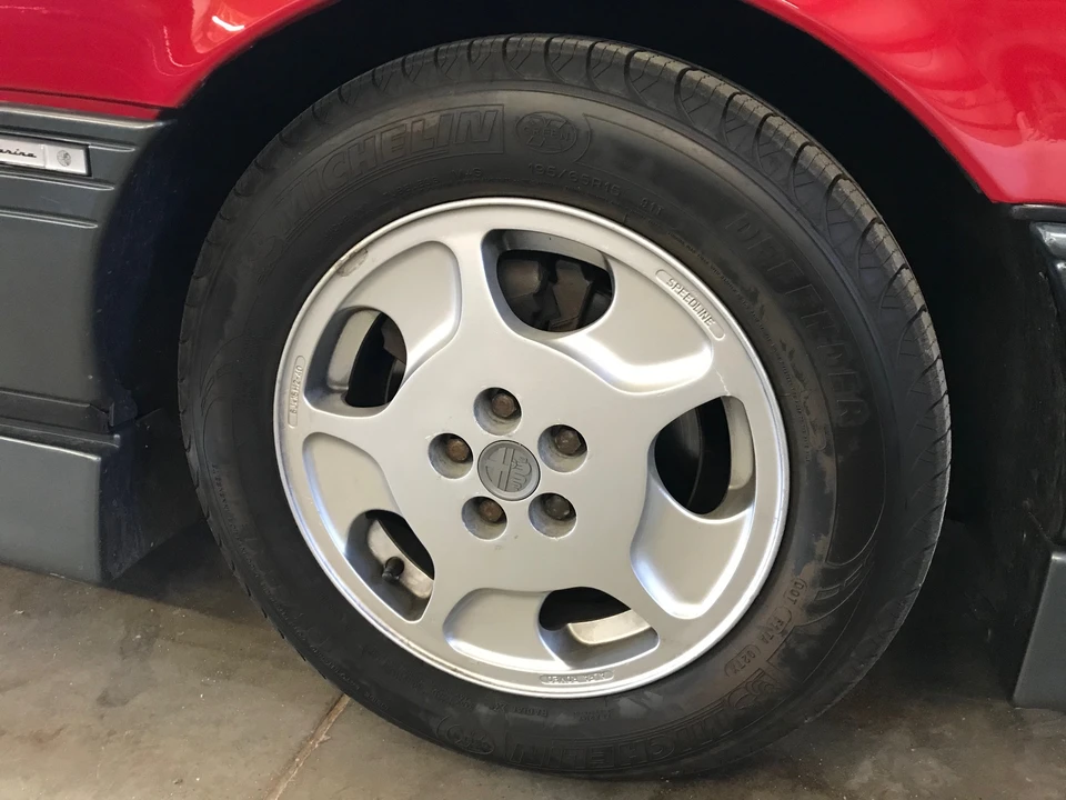 1995 Alfa Romeo 164 Quadrifoglio Verde - Image 24 of 31