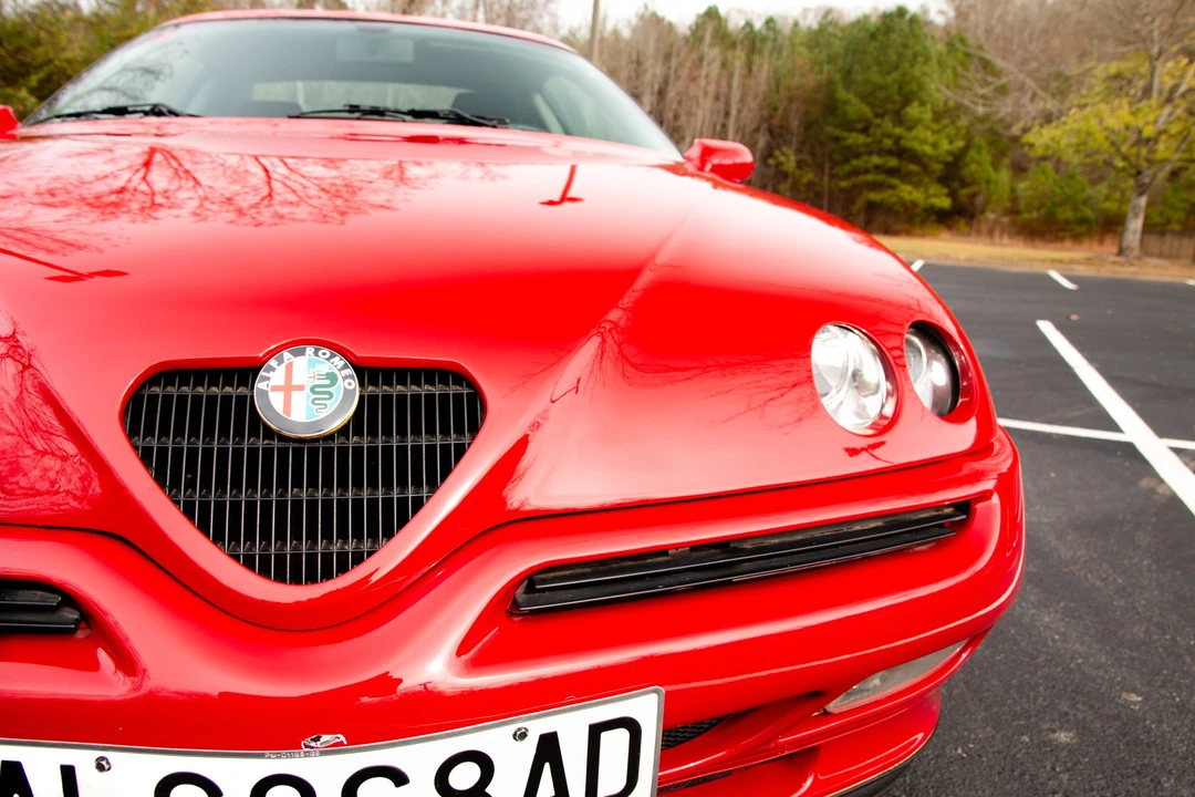 1995 Alfa Romeo 916 GTV & Spider - Image 18 of 31
