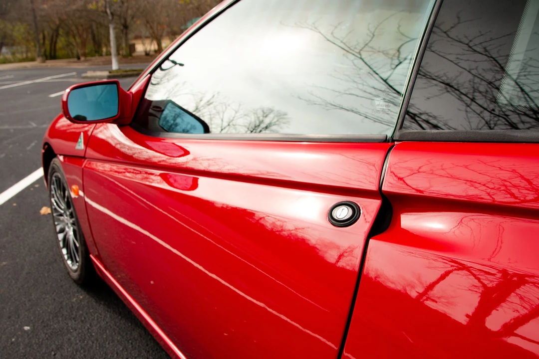 1995 Alfa Romeo 916 GTV & Spider - Image 24 of 31