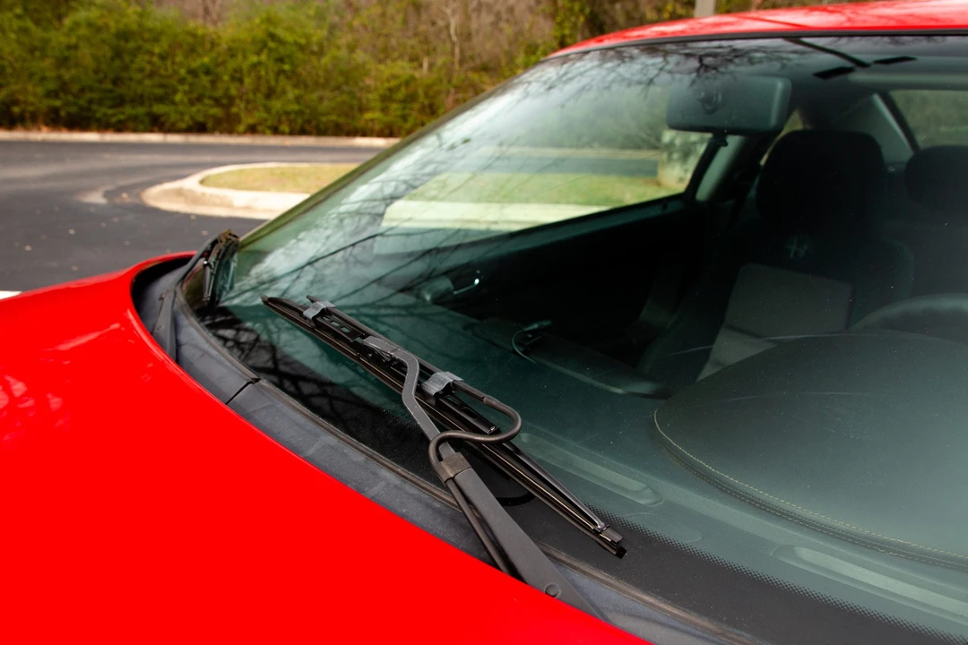 1995 Alfa Romeo 916 GTV & Spider - Image 15 of 31