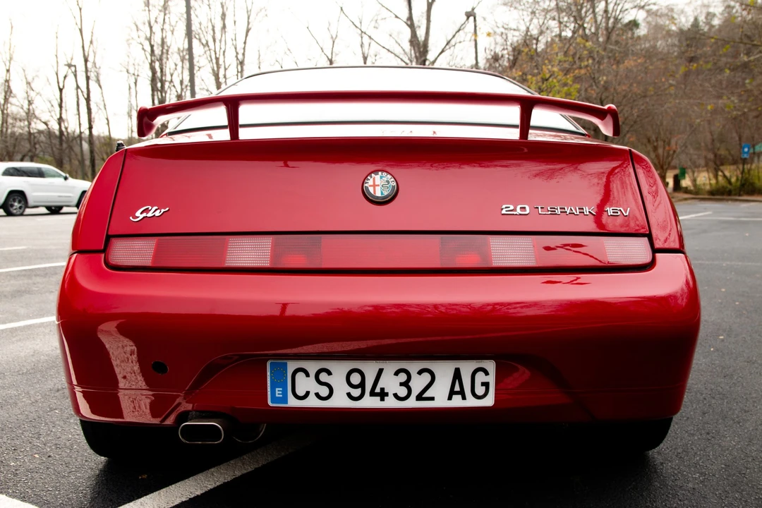 1995 Alfa Romeo 916 GTV & Spider - Image 9 of 31