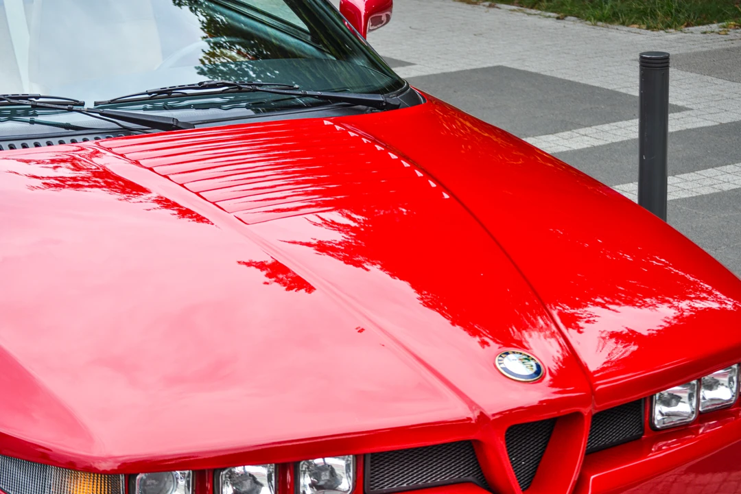 1995 Alfa Romeo SZ & RZ - Image 10 of 31