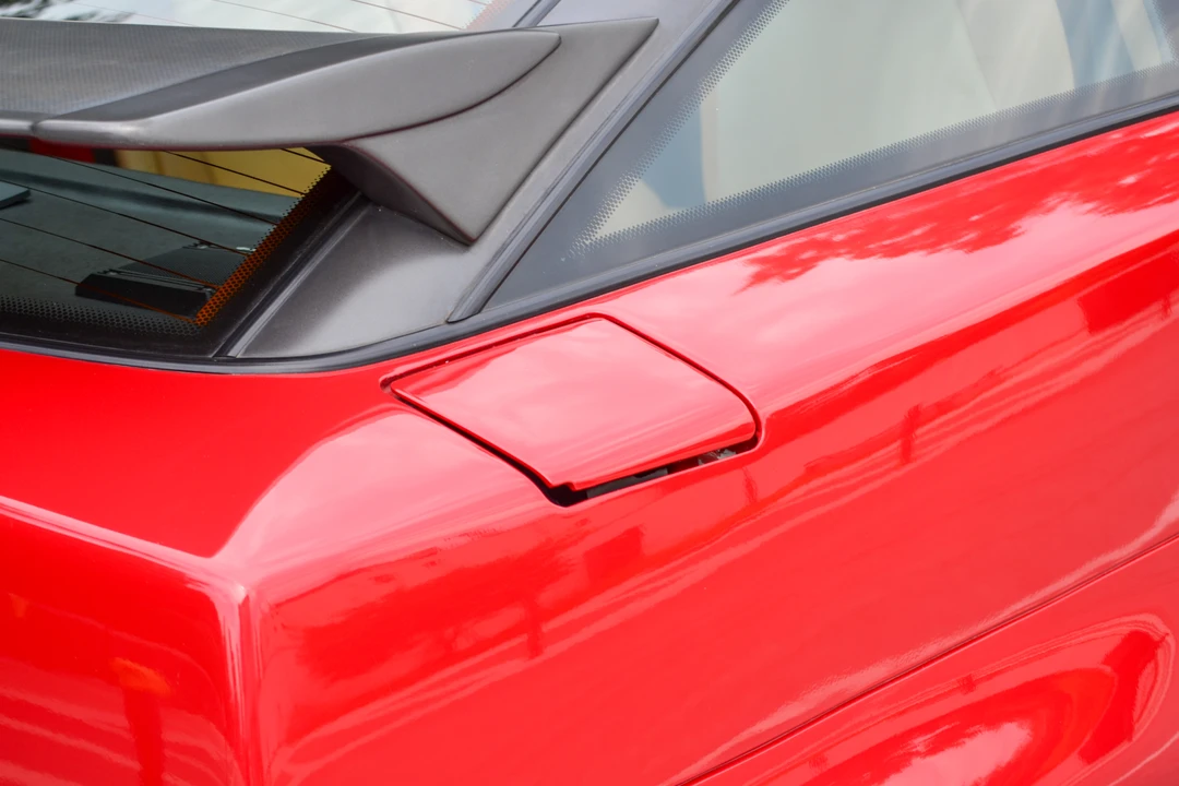 1995 Alfa Romeo SZ & RZ - Image 28 of 31