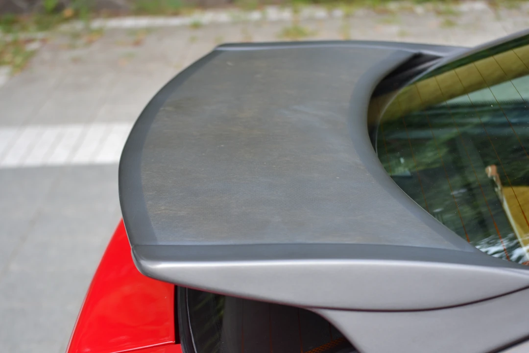 1995 Alfa Romeo SZ & RZ - Image 30 of 31