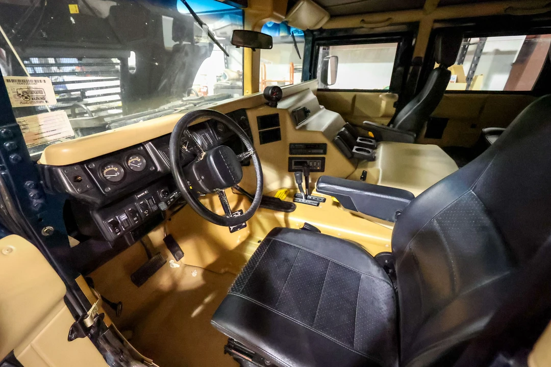 1995 AM General Hummer - Image 12 of 31