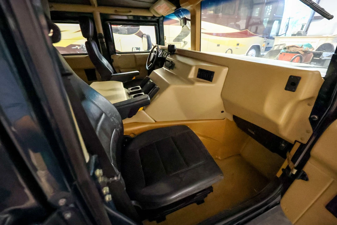 1995 AM General Hummer - Image 18 of 31