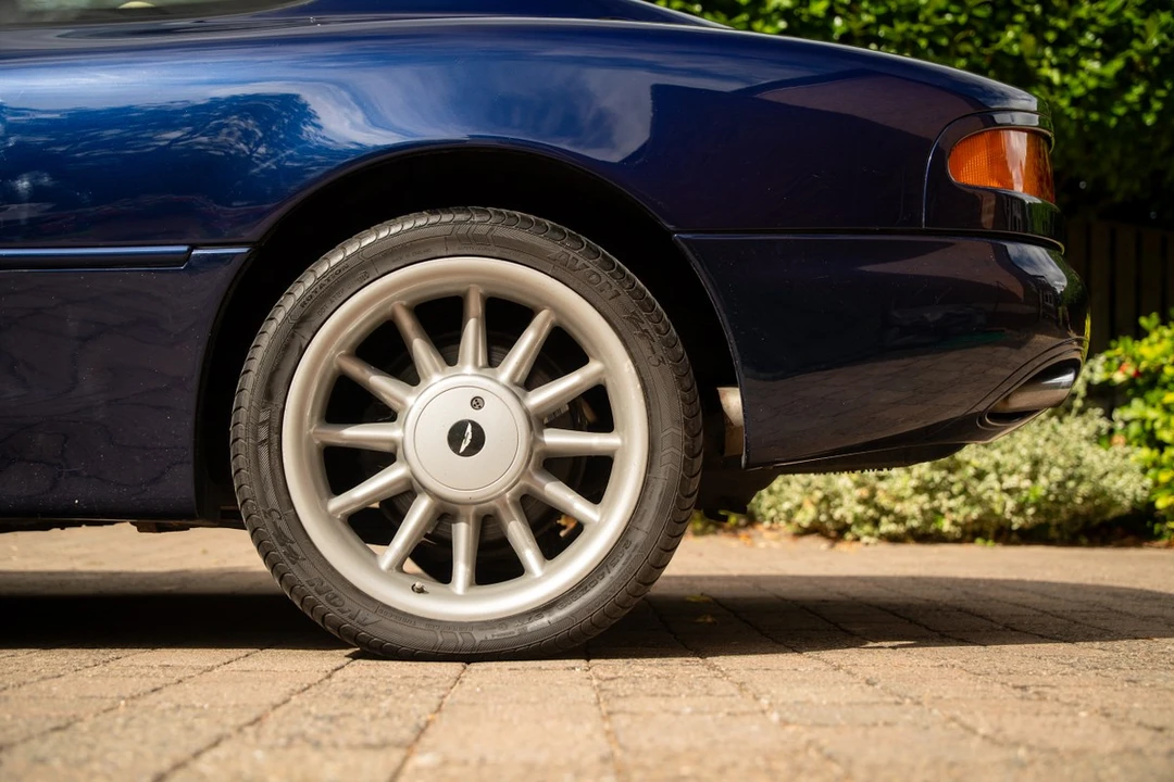 1995 Aston Martin DB7 - Image 16 of 30