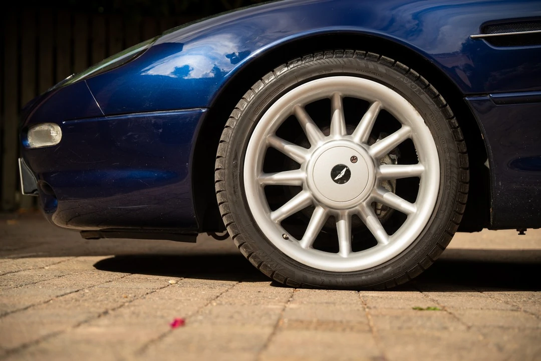 1995 Aston Martin DB7 - Image 15 of 30