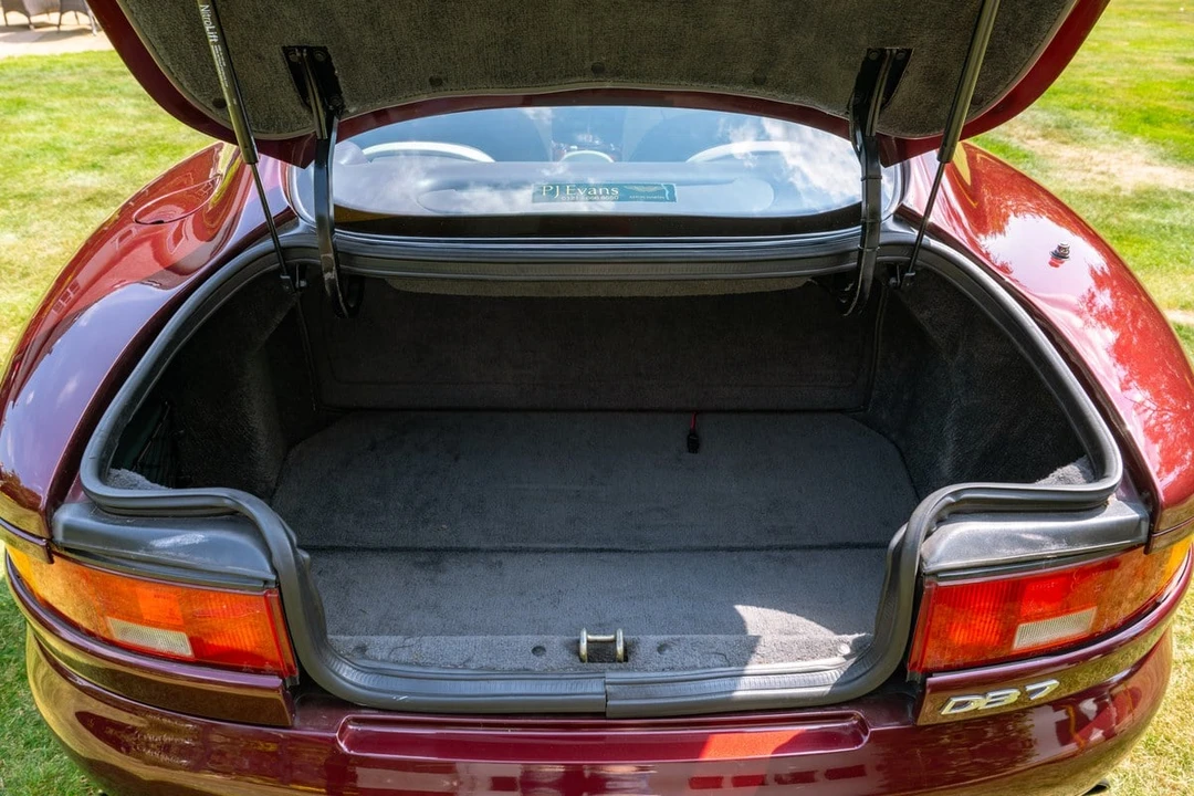 1995 Aston Martin DB7 - Image 22 of 30