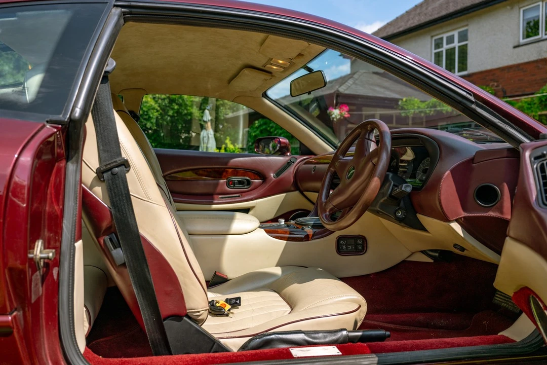 1995 Aston Martin DB7 - Image 6 of 30