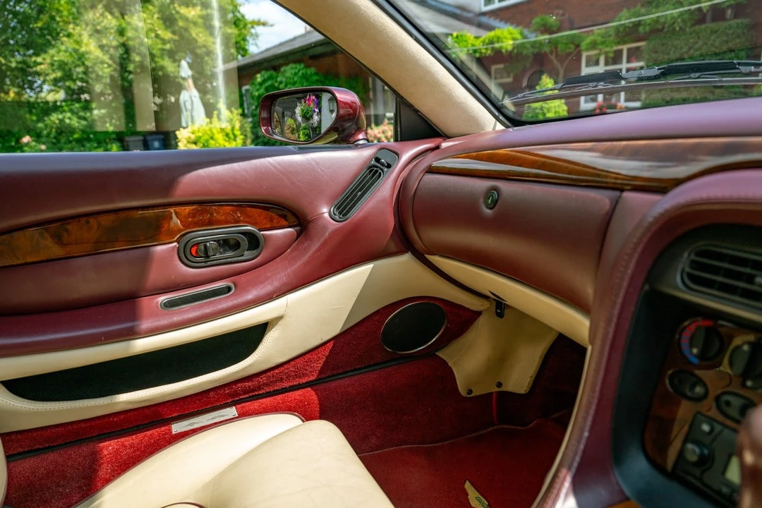 1995 Aston Martin DB7 - Image 12 of 30