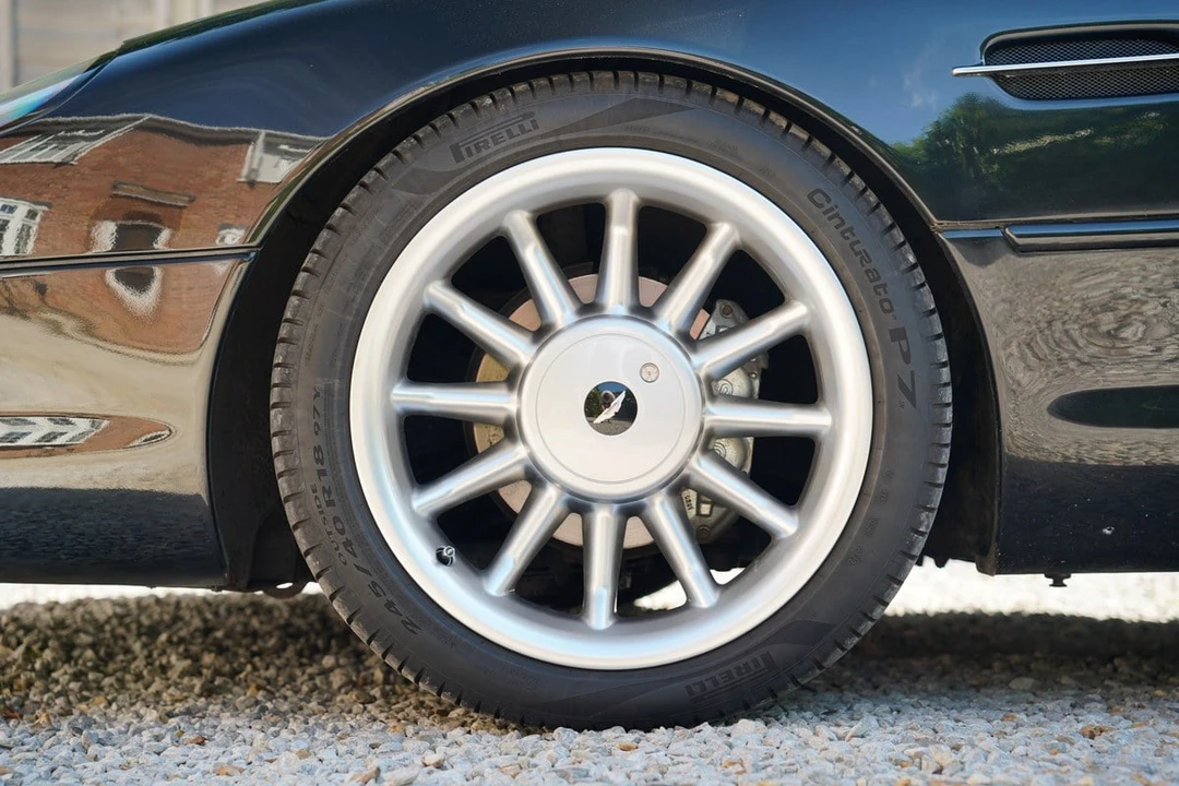 1995 Aston Martin DB7 - Image 12 of 30