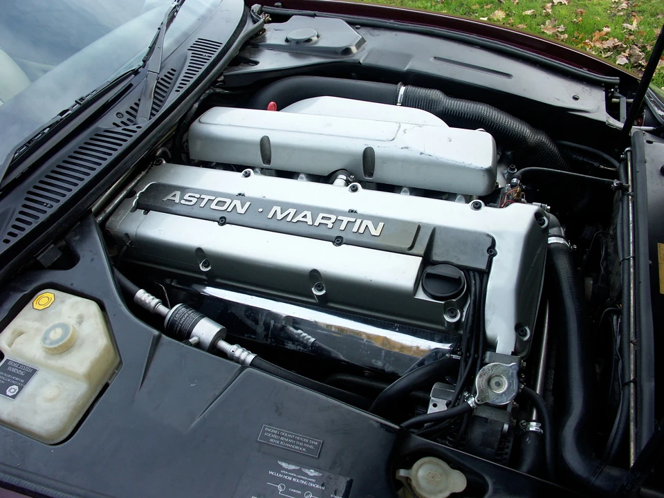 1995 Aston Martin DB7 - Image 2 of 2