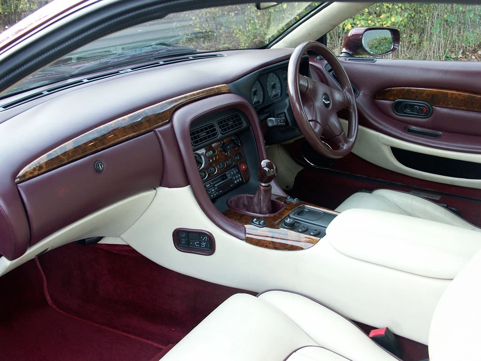1995 Aston Martin DB7 - Image 2 of 3