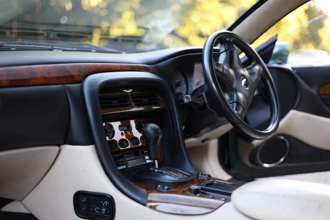 1995 Aston Martin DB7 - Image 28 of 30