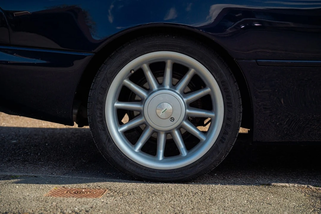 1995 Aston Martin DB7 - Image 18 of 30