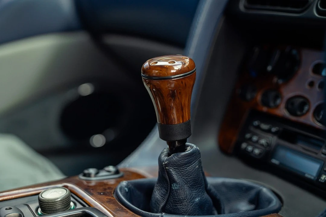 1995 Aston Martin DB7 - Image 29 of 31
