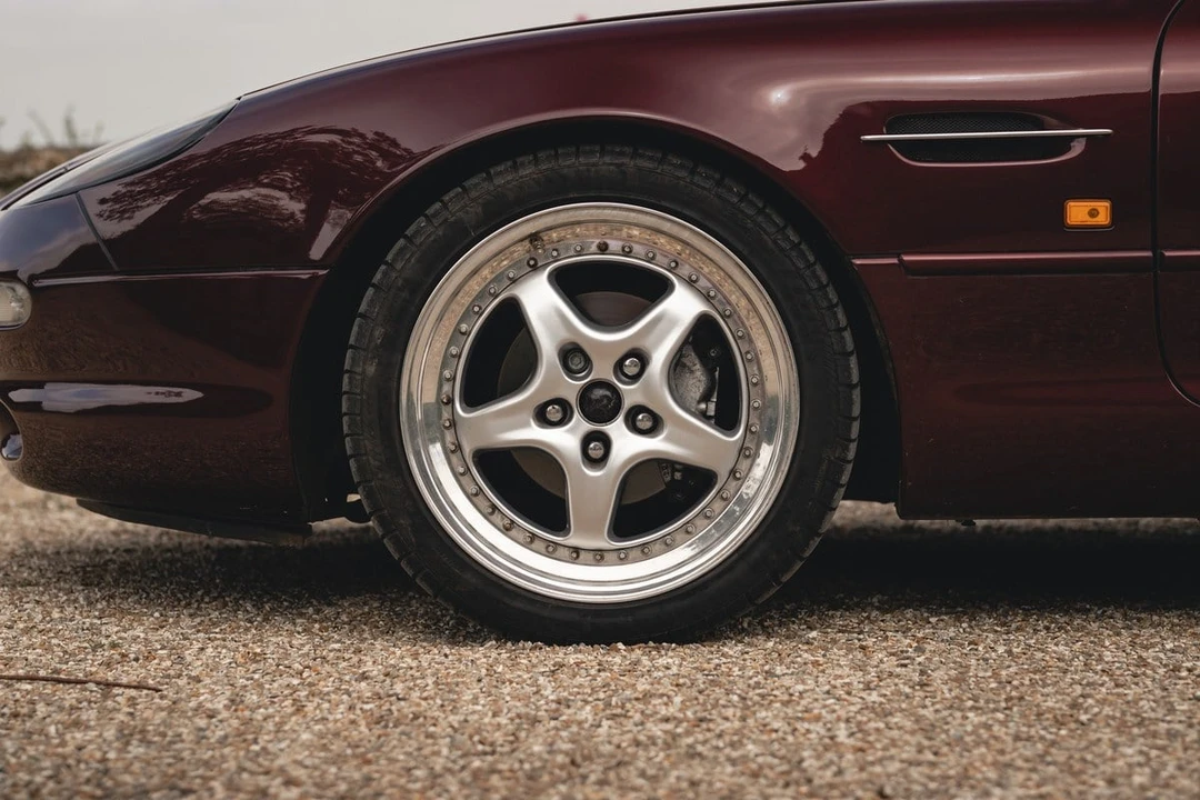 1995 Aston Martin DB7 - Image 19 of 30