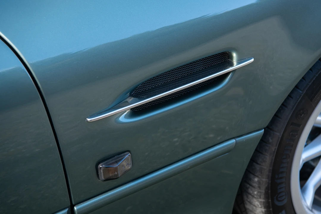 1995 Aston Martin DB7 - Image 28 of 31