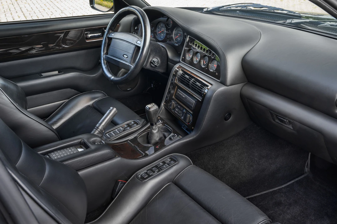 1995 Aston Martin Vantage (1993-2000) - Image 7 of 30