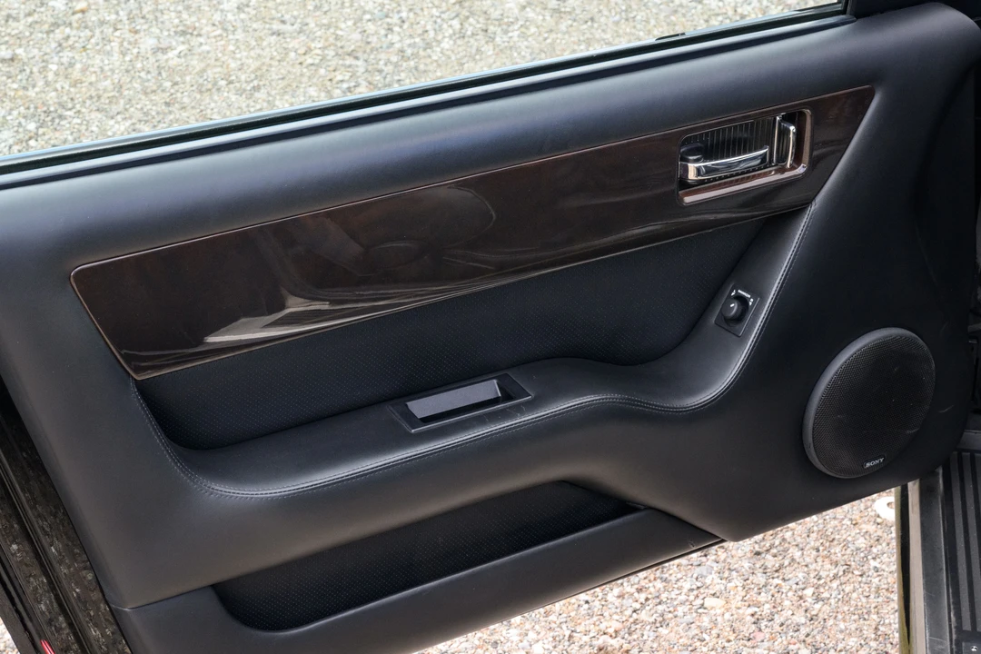 1995 Aston Martin Vantage (1993-2000) - Image 16 of 30