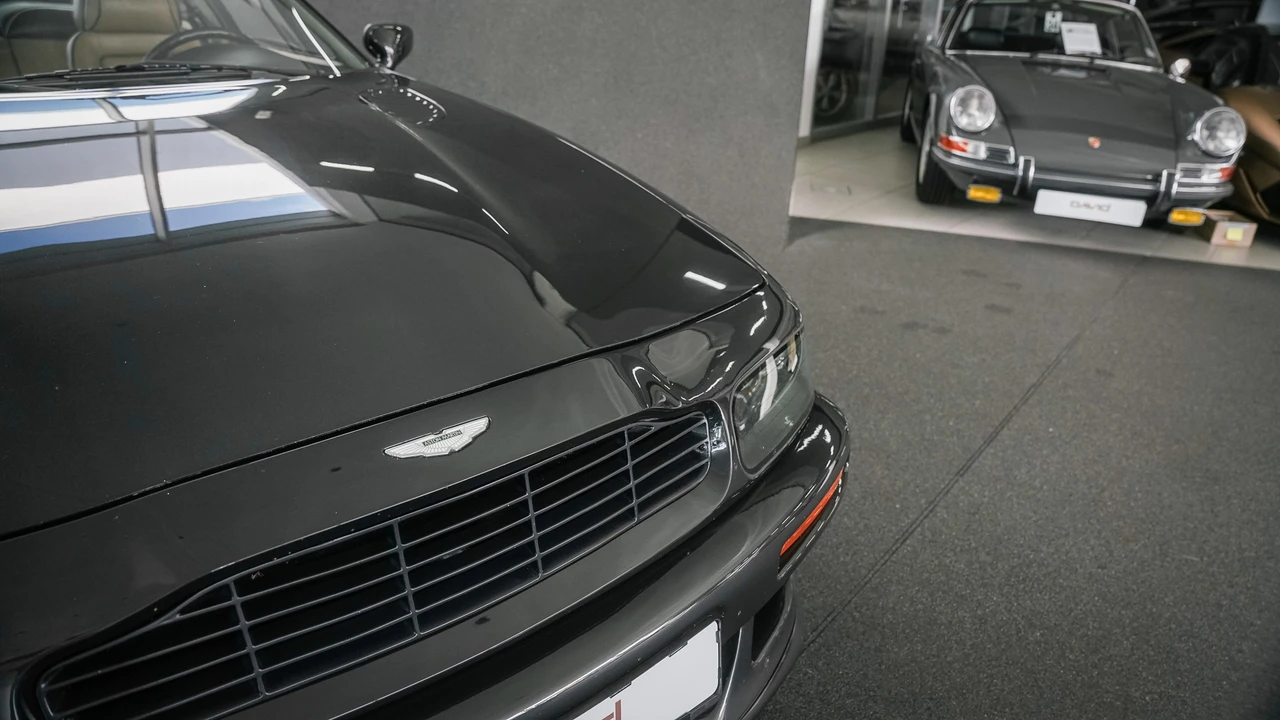 1995 Aston Martin Vantage (1993-2000) - Image 20 of 31