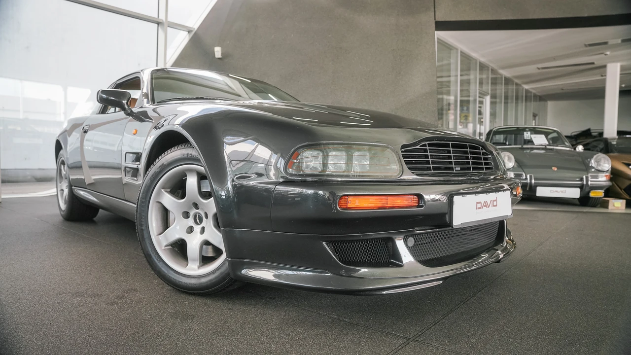 1995 Aston Martin Vantage (1993-2000) - Image 15 of 31