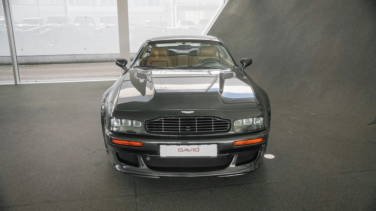 1995 Aston Martin Vantage (1993-2000) - Image 16 of 31