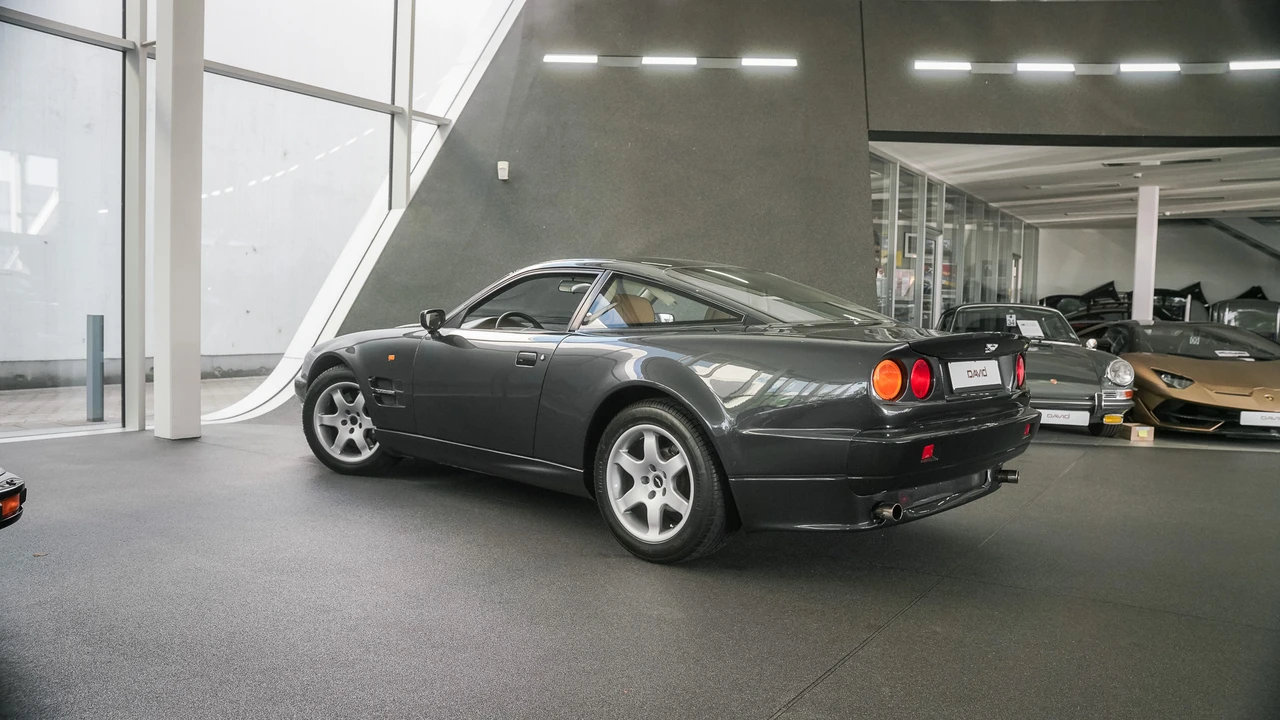1995 Aston Martin Vantage (1993-2000) - Image 2 of 31