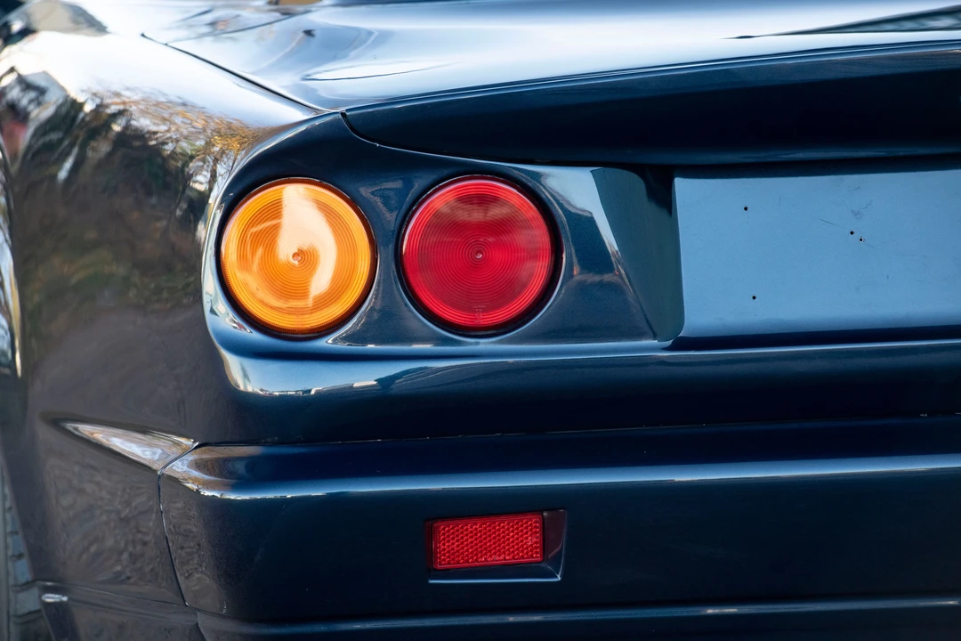 1995 Aston Martin Vantage (1993-2000) - Image 9 of 31