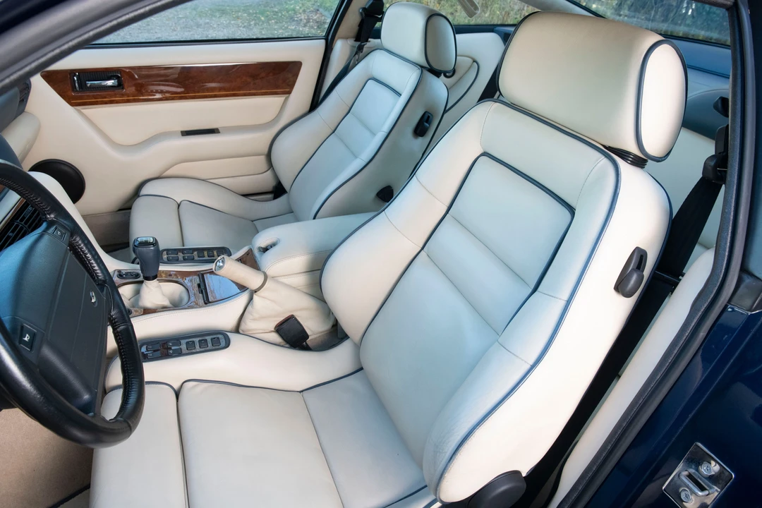 1995 Aston Martin Vantage (1993-2000) - Image 25 of 31
