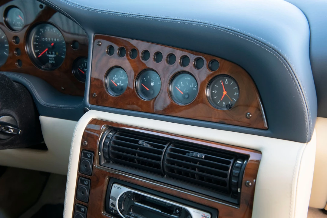 1995 Aston Martin Vantage (1993-2000) - Image 22 of 31