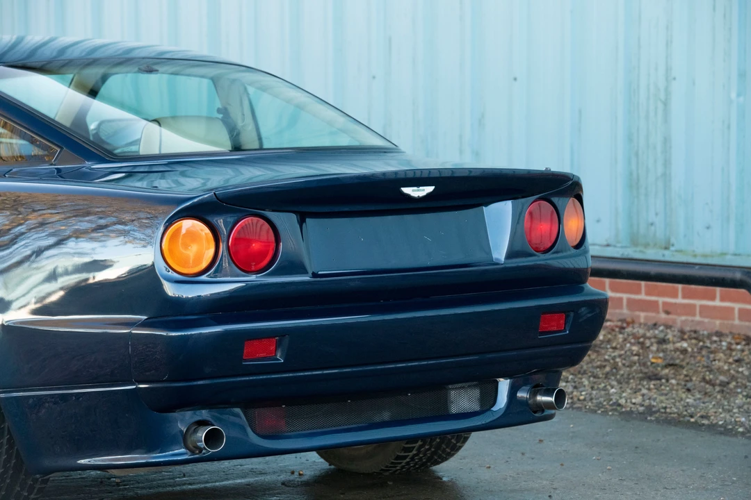 1995 Aston Martin Vantage (1993-2000) - Image 10 of 31
