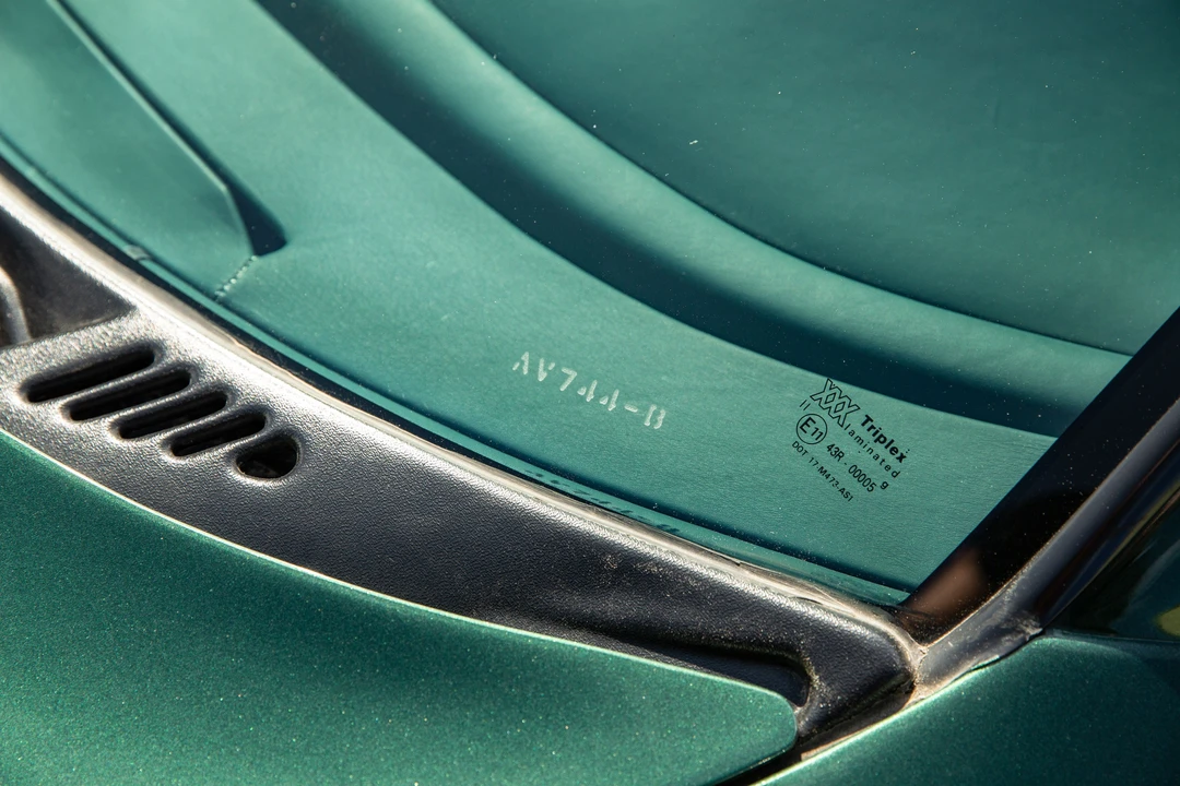 1995 Aston Martin Vantage (1993-2000) - Image 23 of 31