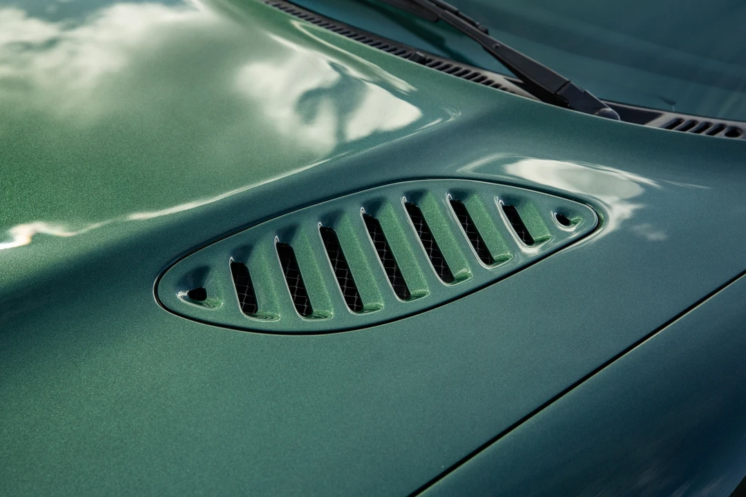 1995 Aston Martin Vantage (1993-2000) - Image 6 of 31