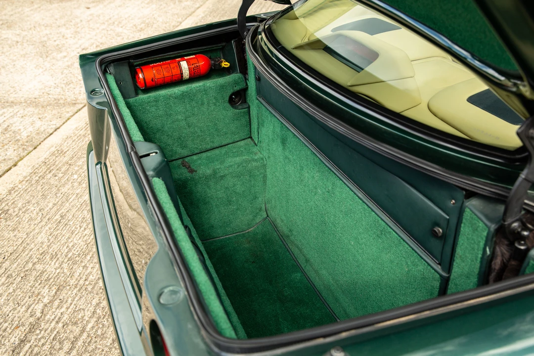 1995 Aston Martin Vantage (1993-2000) - Image 31 of 31