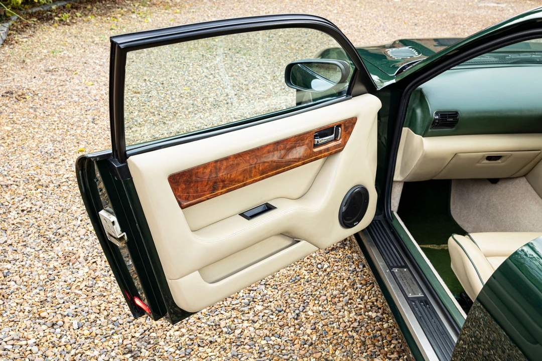 1995 Aston Martin Vantage (1993-2000) - Image 30 of 31