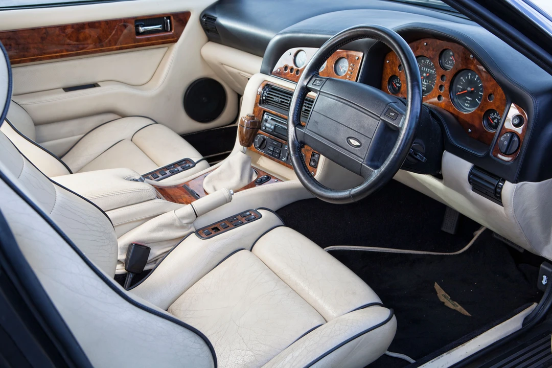 1995 Aston Martin Vantage (1993-2000) - Image 18 of 24