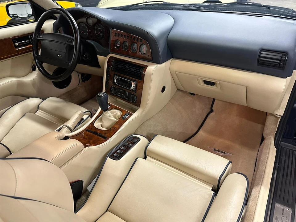 1995 Aston Martin Vantage (1993-2000) - Image 21 of 31