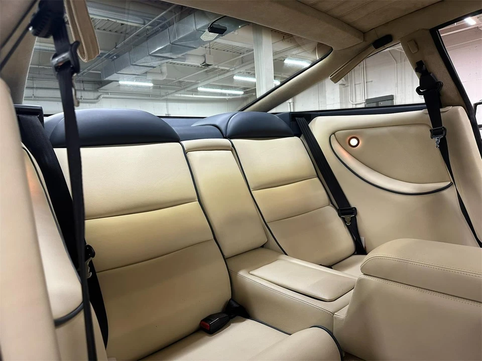 1995 Aston Martin Vantage (1993-2000) - Image 25 of 31