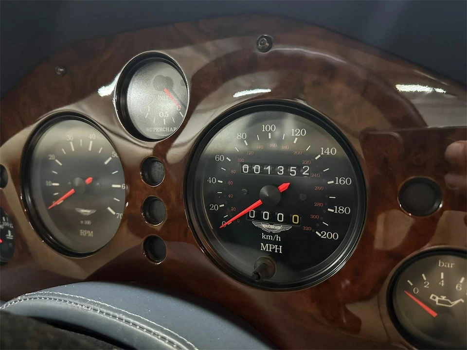 1995 Aston Martin Vantage (1993-2000) - Image 15 of 31