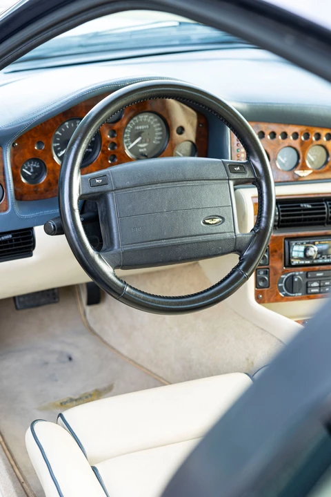 1995 Aston Martin Vantage (1993-2000) - Image 11 of 31