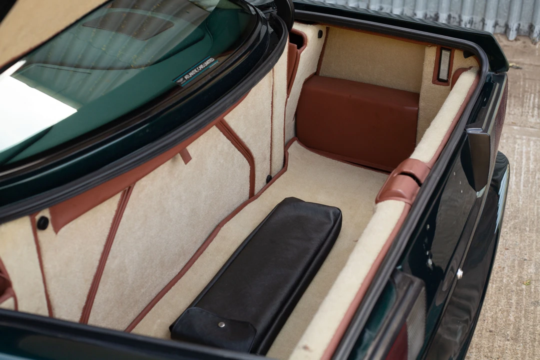 1995 Aston Martin Vantage (1993-2000) - Image 31 of 31