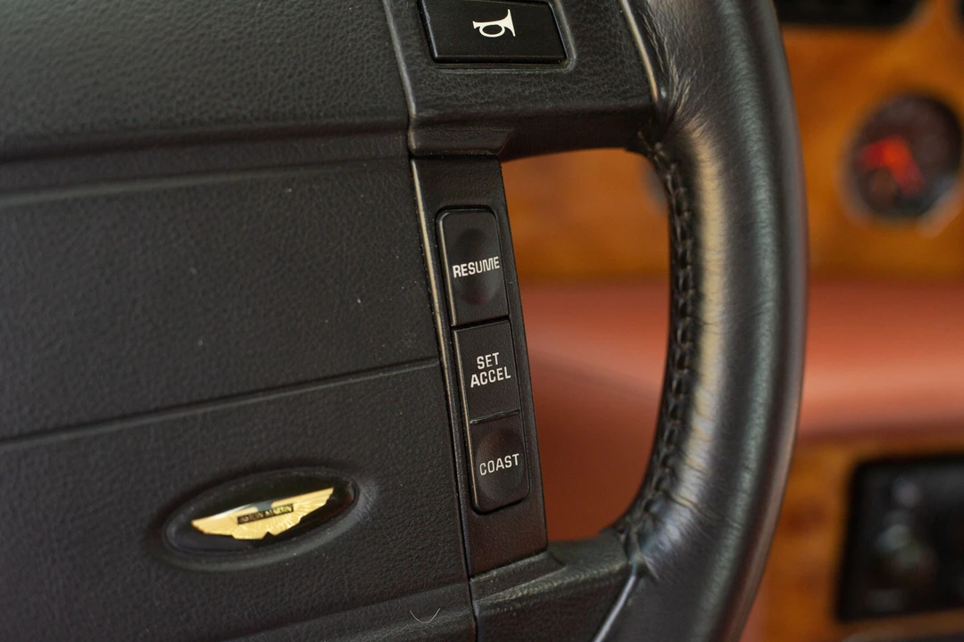 1995 Aston Martin Vantage (1993-2000) - Image 13 of 31