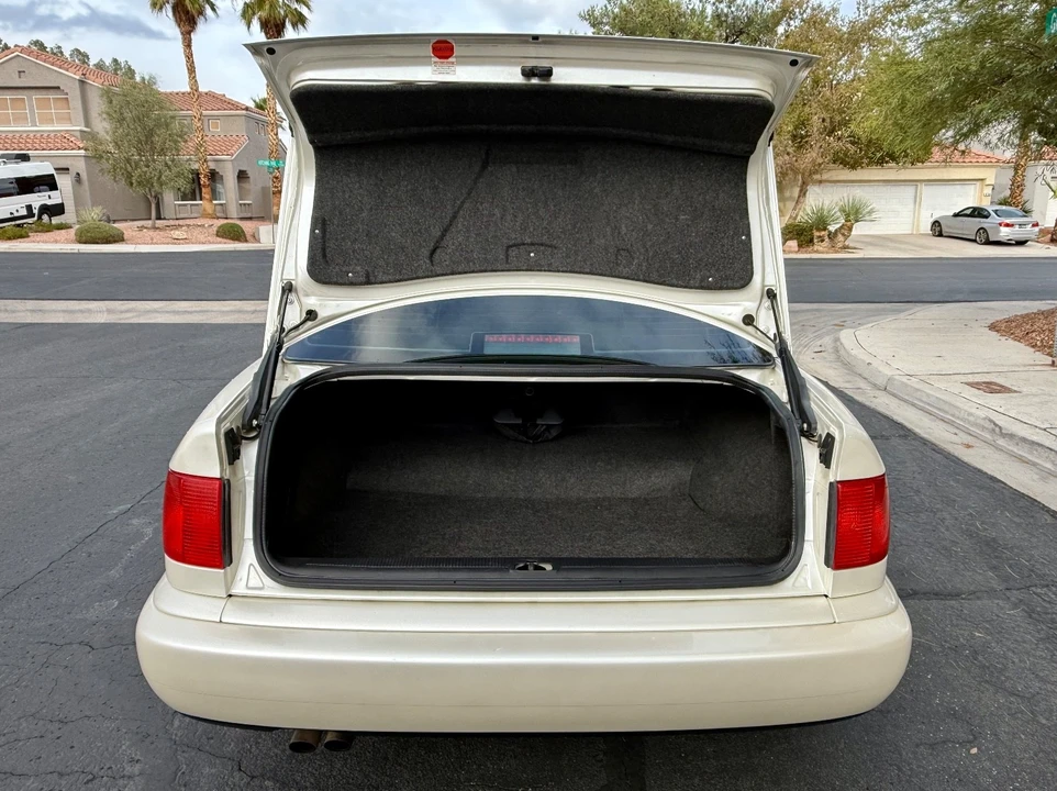 1995 Audi C4 A6 - Image 11 of 20