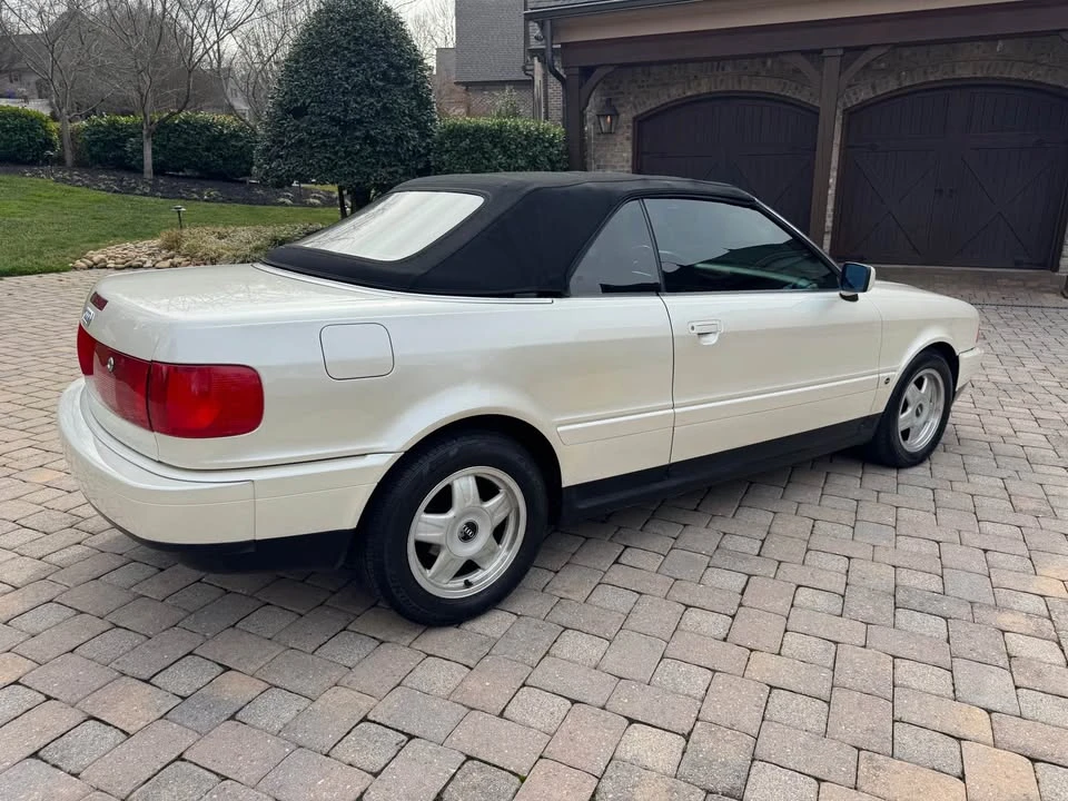 1995 Audi Coupe & Cabriolet - Image 9 of 20