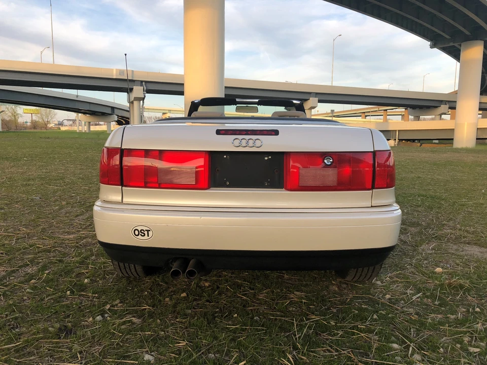 1995 Audi Coupe & Cabriolet - Image 5 of 31