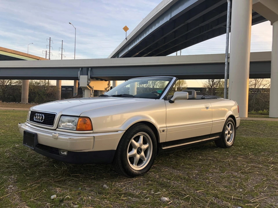 1995 Audi Coupe & Cabriolet - Image 2 of 31