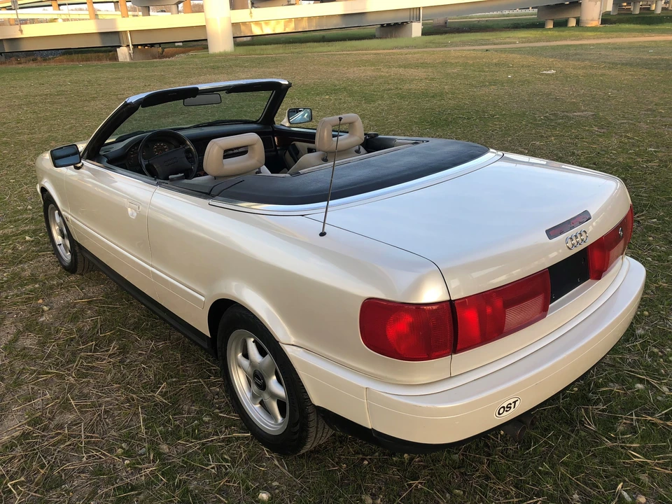 1995 Audi Coupe & Cabriolet - Image 11 of 31
